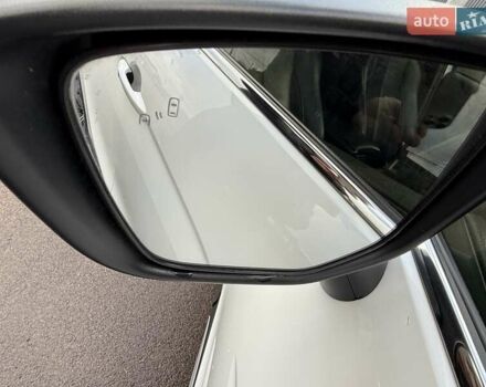 Белый Мицубиси Eclipse Cross, объемом двигателя 1.5 л и пробегом 67 тыс. км за 14400 $, фото 72 на Automoto.ua