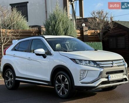Белый Мицубиси Eclipse Cross, объемом двигателя 1.5 л и пробегом 67 тыс. км за 14400 $, фото 15 на Automoto.ua