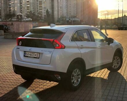 Белый Мицубиси Eclipse Cross, объемом двигателя 1.5 л и пробегом 45 тыс. км за 18200 $, фото 10 на Automoto.ua