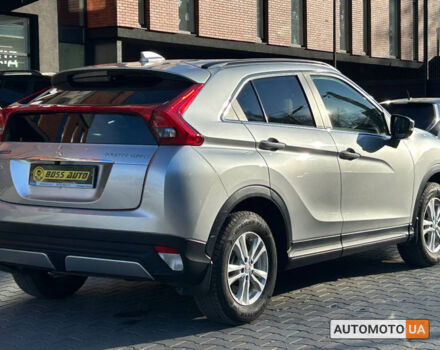 Белый Мицубиси Eclipse Cross, объемом двигателя 1.5 л и пробегом 45 тыс. км за 18999 $, фото 5 на Automoto.ua