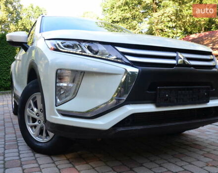 Белый Мицубиси Eclipse Cross, объемом двигателя 1.5 л и пробегом 192 тыс. км за 13150 $, фото 17 на Automoto.ua