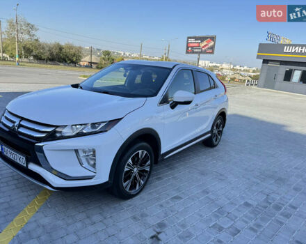 Белый Мицубиси Eclipse Cross, объемом двигателя 1.5 л и пробегом 55 тыс. км за 19300 $, фото 30 на Automoto.ua