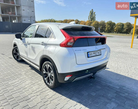 Белый Мицубиси Eclipse Cross, объемом двигателя 1.5 л и пробегом 55 тыс. км за 19300 $, фото 7 на Automoto.ua