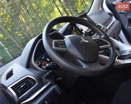 Белый Мицубиси Eclipse Cross, объемом двигателя 1.5 л и пробегом 192 тыс. км за 13150 $, фото 35 на Automoto.ua