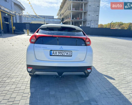 Белый Мицубиси Eclipse Cross, объемом двигателя 1.5 л и пробегом 55 тыс. км за 19300 $, фото 6 на Automoto.ua