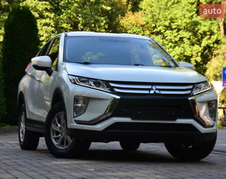 Белый Мицубиси Eclipse Cross, объемом двигателя 1.5 л и пробегом 192 тыс. км за 13150 $, фото 20 на Automoto.ua