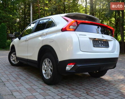 Белый Мицубиси Eclipse Cross, объемом двигателя 1.5 л и пробегом 192 тыс. км за 13150 $, фото 26 на Automoto.ua