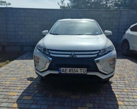 Белый Мицубиси Eclipse Cross, объемом двигателя 1.5 л и пробегом 59 тыс. км за 15500 $, фото 1 на Automoto.ua