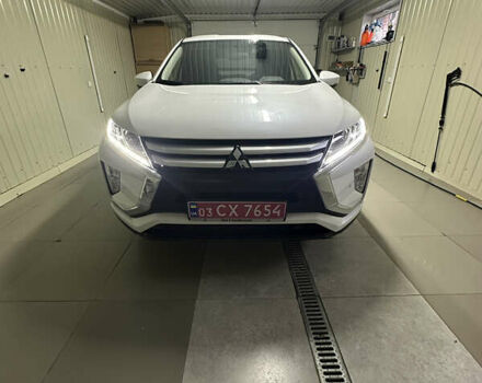 Белый Мицубиси Eclipse Cross, объемом двигателя 0 л и пробегом 32 тыс. км за 16800 $, фото 19 на Automoto.ua