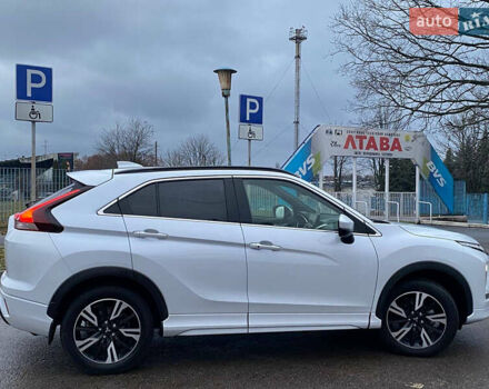 Белый Мицубиси Eclipse Cross, объемом двигателя 1.5 л и пробегом 47 тыс. км за 21200 $, фото 12 на Automoto.ua