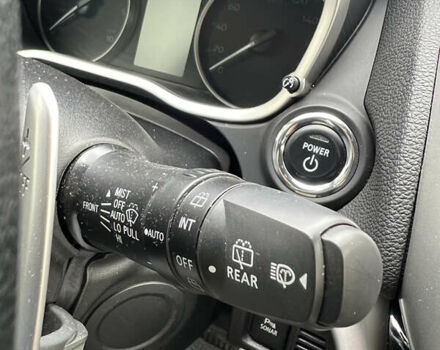 Білий Міцубісі Eclipse Cross, об'ємом двигуна 2.36 л та пробігом 49 тис. км за 30900 $, фото 36 на Automoto.ua