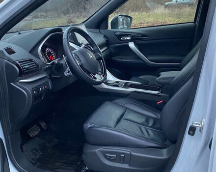 Белый Мицубиси Eclipse Cross, объемом двигателя 1.5 л и пробегом 47 тыс. км за 21200 $, фото 22 на Automoto.ua