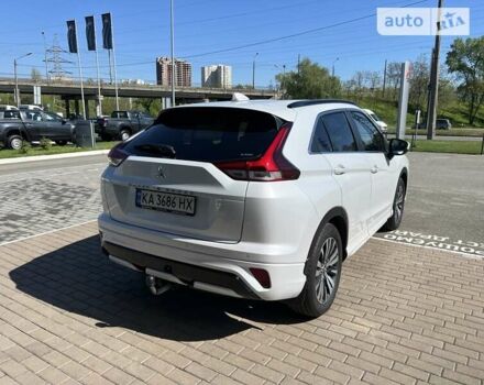 Белый Мицубиси Eclipse Cross, объемом двигателя 1.5 л и пробегом 31 тыс. км за 25900 $, фото 3 на Automoto.ua