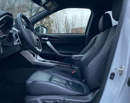 Белый Мицубиси Eclipse Cross, объемом двигателя 1.5 л и пробегом 47 тыс. км за 21200 $, фото 23 на Automoto.ua