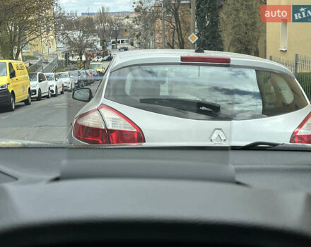 Білий Міцубісі Eclipse Cross, об'ємом двигуна 2.36 л та пробігом 49 тис. км за 30900 $, фото 52 на Automoto.ua