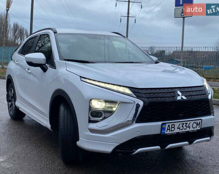 Белый Мицубиси Eclipse Cross, объемом двигателя 1.5 л и пробегом 47 тыс. км за 21200 $, фото 14 на Automoto.ua