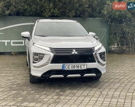 Белый Мицубиси Eclipse Cross, объемом двигателя 2 л и пробегом 43 тыс. км за 22500 $, фото 2 на Automoto.ua