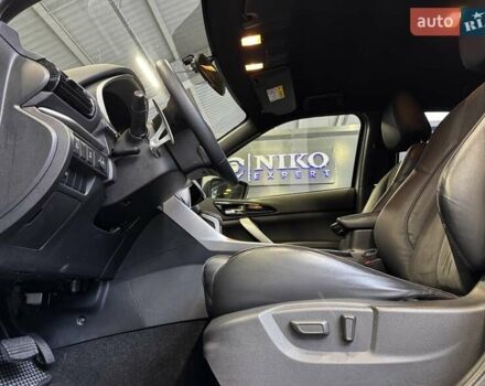 Белый Мицубиси Eclipse Cross, объемом двигателя 2 л и пробегом 96 тыс. км за 23500 $, фото 37 на Automoto.ua