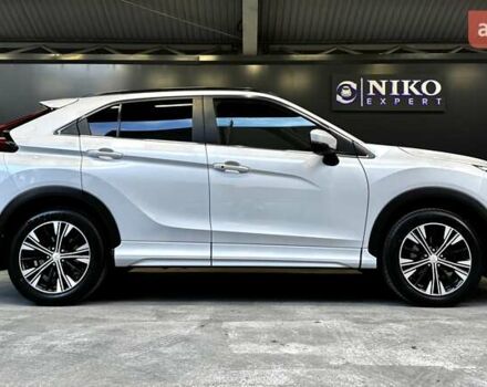 Белый Мицубиси Eclipse Cross, объемом двигателя 2 л и пробегом 96 тыс. км за 23500 $, фото 21 на Automoto.ua