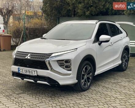 Белый Мицубиси Eclipse Cross, объемом двигателя 2 л и пробегом 43 тыс. км за 22500 $, фото 3 на Automoto.ua