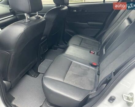 Белый Мицубиси Eclipse Cross, объемом двигателя 2 л и пробегом 43 тыс. км за 22500 $, фото 15 на Automoto.ua