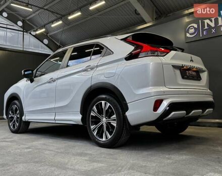 Белый Мицубиси Eclipse Cross, объемом двигателя 2 л и пробегом 96 тыс. км за 23500 $, фото 11 на Automoto.ua