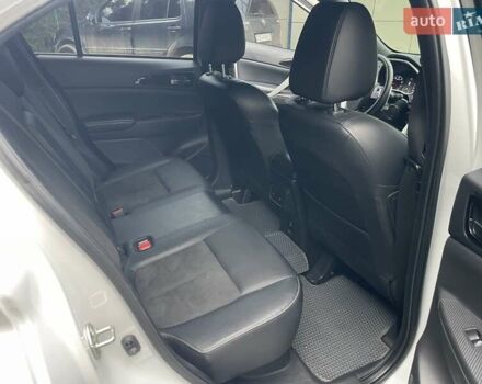 Белый Мицубиси Eclipse Cross, объемом двигателя 2 л и пробегом 43 тыс. км за 22500 $, фото 19 на Automoto.ua