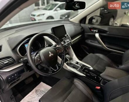 Білий Міцубісі Eclipse Cross, об'ємом двигуна 1.5 л та пробігом 14 тис. км за 19999 $, фото 11 на Automoto.ua