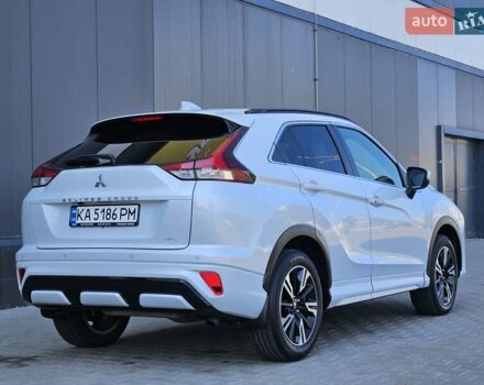 Белый Мицубиси Eclipse Cross, объемом двигателя 2 л и пробегом 36 тыс. км за 25500 $, фото 3 на Automoto.ua