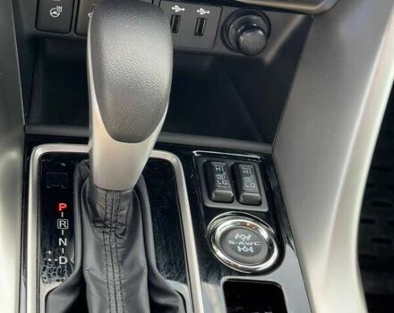 Белый Мицубиси Eclipse Cross, объемом двигателя 1.5 л и пробегом 31 тыс. км за 30500 $, фото 27 на Automoto.ua
