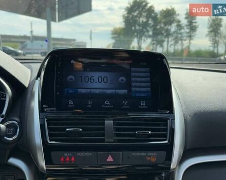 Белый Мицубиси Eclipse Cross, объемом двигателя 1.5 л и пробегом 31 тыс. км за 30500 $, фото 28 на Automoto.ua