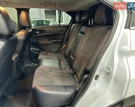 Білий Міцубісі Eclipse Cross, об'ємом двигуна 1.5 л та пробігом 14 тис. км за 19999 $, фото 17 на Automoto.ua