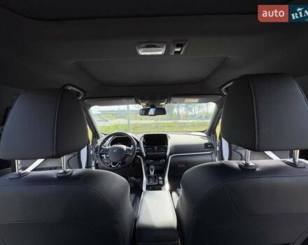 Белый Мицубиси Eclipse Cross, объемом двигателя 1.5 л и пробегом 31 тыс. км за 30500 $, фото 32 на Automoto.ua