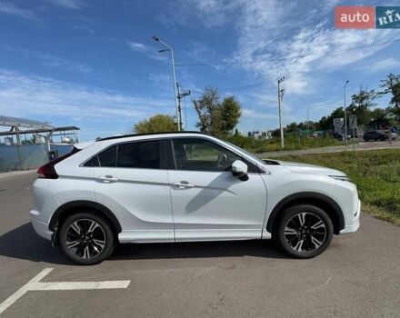 Белый Мицубиси Eclipse Cross, объемом двигателя 1.5 л и пробегом 31 тыс. км за 30500 $, фото 9 на Automoto.ua