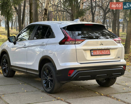 Білий Міцубісі Eclipse Cross, об'ємом двигуна 1.5 л та пробігом 72 тис. км за 22000 $, фото 10 на Automoto.ua