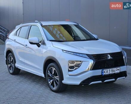 Белый Мицубиси Eclipse Cross, объемом двигателя 2 л и пробегом 36 тыс. км за 25500 $, фото 9 на Automoto.ua