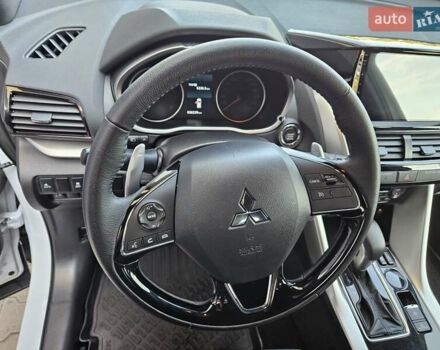 Белый Мицубиси Eclipse Cross, объемом двигателя 2 л и пробегом 36 тыс. км за 25500 $, фото 14 на Automoto.ua