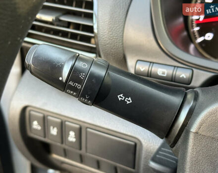 Білий Міцубісі Eclipse Cross, об'ємом двигуна 1.5 л та пробігом 72 тис. км за 22000 $, фото 37 на Automoto.ua