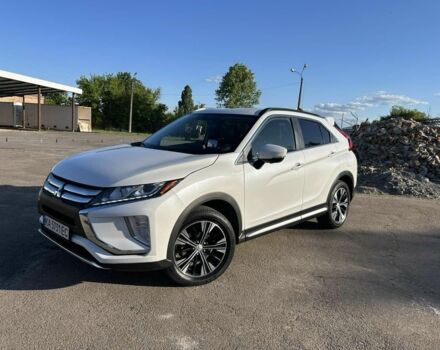 Белый Мицубиси Eclipse Cross, объемом двигателя 1.5 л и пробегом 65 тыс. км за 19000 $, фото 1 на Automoto.ua