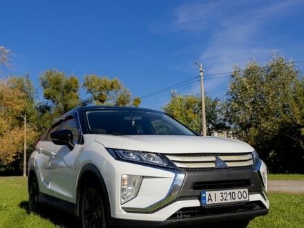 Белый Мицубиси Eclipse Cross, объемом двигателя 1.5 л и пробегом 110 тыс. км за 15200 $, фото 1 на Automoto.ua