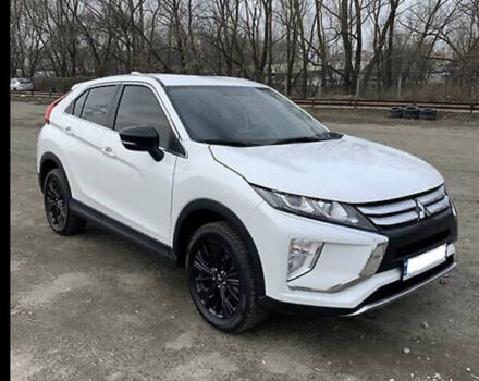 Белый Мицубиси Eclipse Cross, объемом двигателя 1.5 л и пробегом 26 тыс. км за 14500 $, фото 1 на Automoto.ua