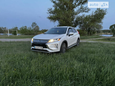 Білий Міцубісі Eclipse Cross, об'ємом двигуна 1.5 л та пробігом 33 тис. км за 17100 $, фото 1 на Automoto.ua