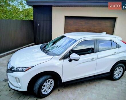 Білий Міцубісі Eclipse Cross, об'ємом двигуна 1.5 л та пробігом 140 тис. км за 14000 $, фото 1 на Automoto.ua