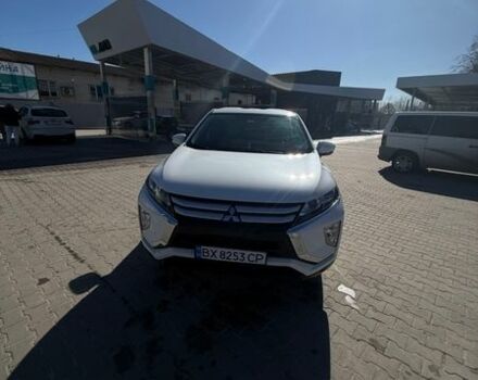 Белый Мицубиси Eclipse Cross, объемом двигателя 1.5 л и пробегом 82 тыс. км за 15500 $, фото 1 на Automoto.ua