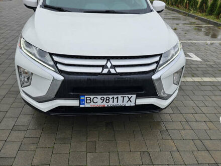 Мицубиси Eclipse Cross 2018 в Львове на Automoto.ua Белый Мицубиси Eclipse Cross, объемом двигателя 1.5 л и пробегом 187 тыс. км за 14500 $, фото 1 на Automoto.ua