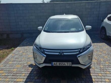 Мицубиси Eclipse Cross 2020 в Каменское - Днепродзержинск на Automoto.ua Белый Мицубиси Eclipse Cross, объемом двигателя 1.5 л и пробегом 59 тыс. км за 15500 $, фото 1 на Automoto.ua