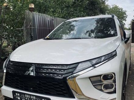 Міцубісі Eclipse Cross 2021 у Валках на Automoto.ua Білий Міцубісі Eclipse Cross, об'ємом двигуна 2 л та пробігом 25 тис. км за 25000 $, фото 1 на Automoto.ua