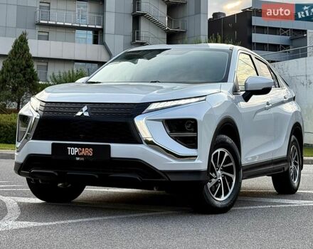 Білий Міцубісі Eclipse Cross, об'ємом двигуна 2 л та пробігом 60 тис. км за 21800 $, фото 1 на Automoto.ua