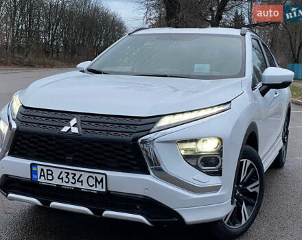 Белый Мицубиси Eclipse Cross, объемом двигателя 1.5 л и пробегом 47 тыс. км за 21200 $, фото 1 на Automoto.ua