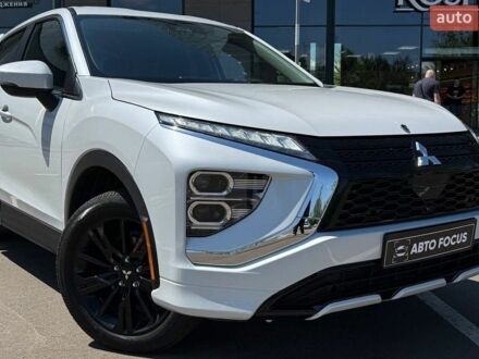 Белый Мицубиси Eclipse Cross, объемом двигателя 1.5 л и пробегом 13 тыс. км за 19490 $, фото 1 на Automoto.ua